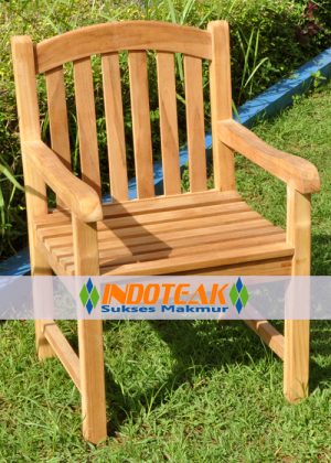 Java Arm Chair Oval