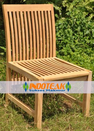 Leonardo Chair