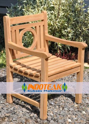 Leagrave Arm Chair