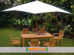 Toronto Patio FurnitureRectangular Table And Stackable Chairs